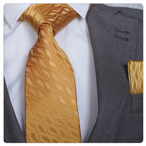 Golden Designer Leaves Elegant Tie & Pocket Square Set
