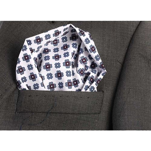 Beyaz Çiçek Baskılı Cep Yaka Mendili