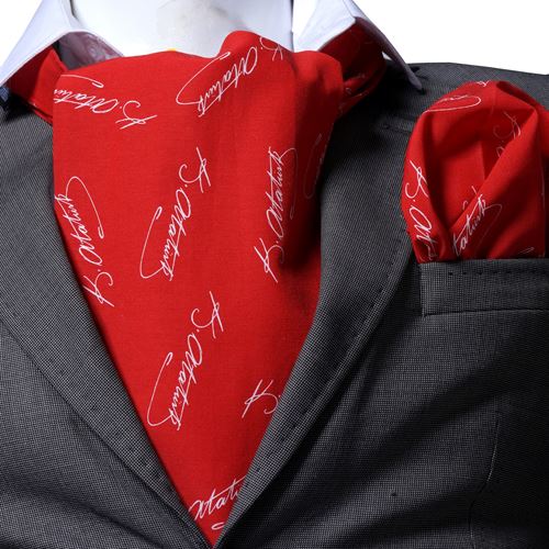 Mustafa Kemal Atatürk Signature on Red Ascot Hanky Set