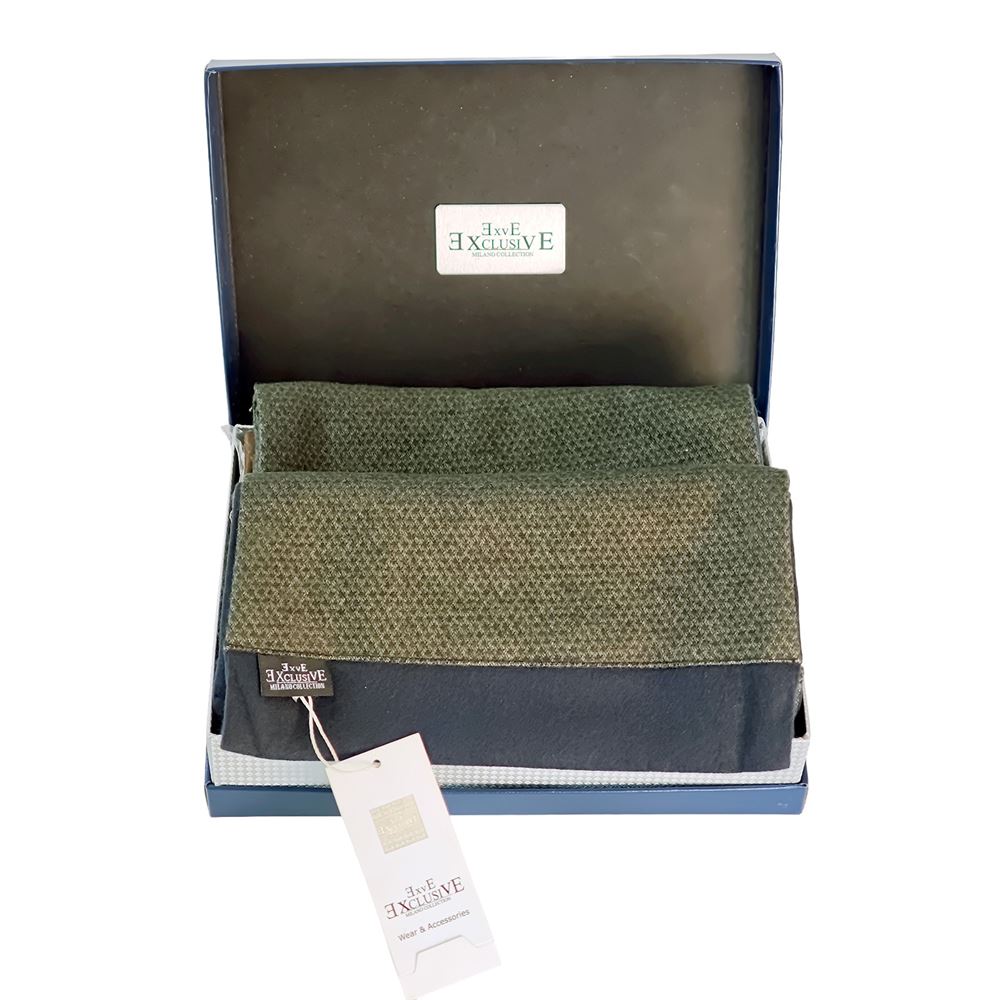 Green Navy Knitted Design Mens Scarf with PU Leather Gift Box