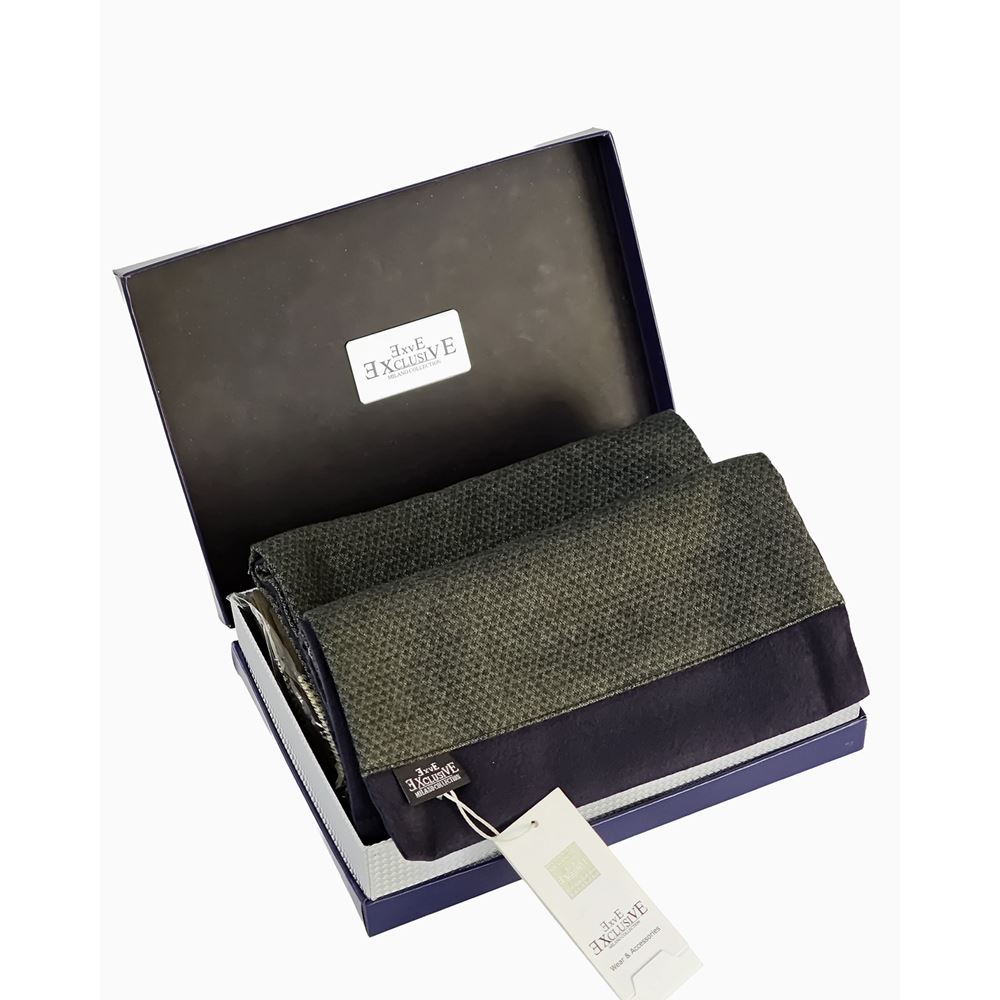 Green Navy Knitted Design Mens Scarf with PU Leather Gift Box