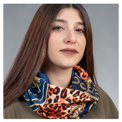 Blue Woman Scarf with Pocket